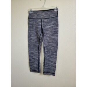Lululemon‎ Capri Leggings Yoga Pants Women's Activewear Sz 4